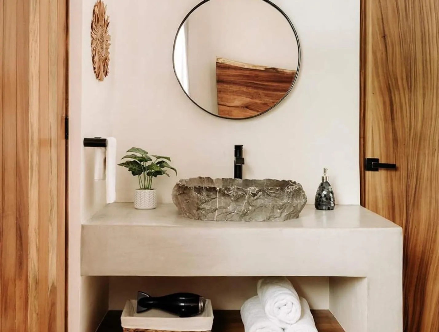 Spacious Echoluxe Condo In Aldea Zama Tulum Pueblo